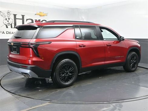 New 2026 Chevrolet Traverse LT w/ LPO, Floor Liner Package image 35