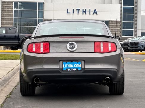 Used 2010 Ford Mustang GT image 7