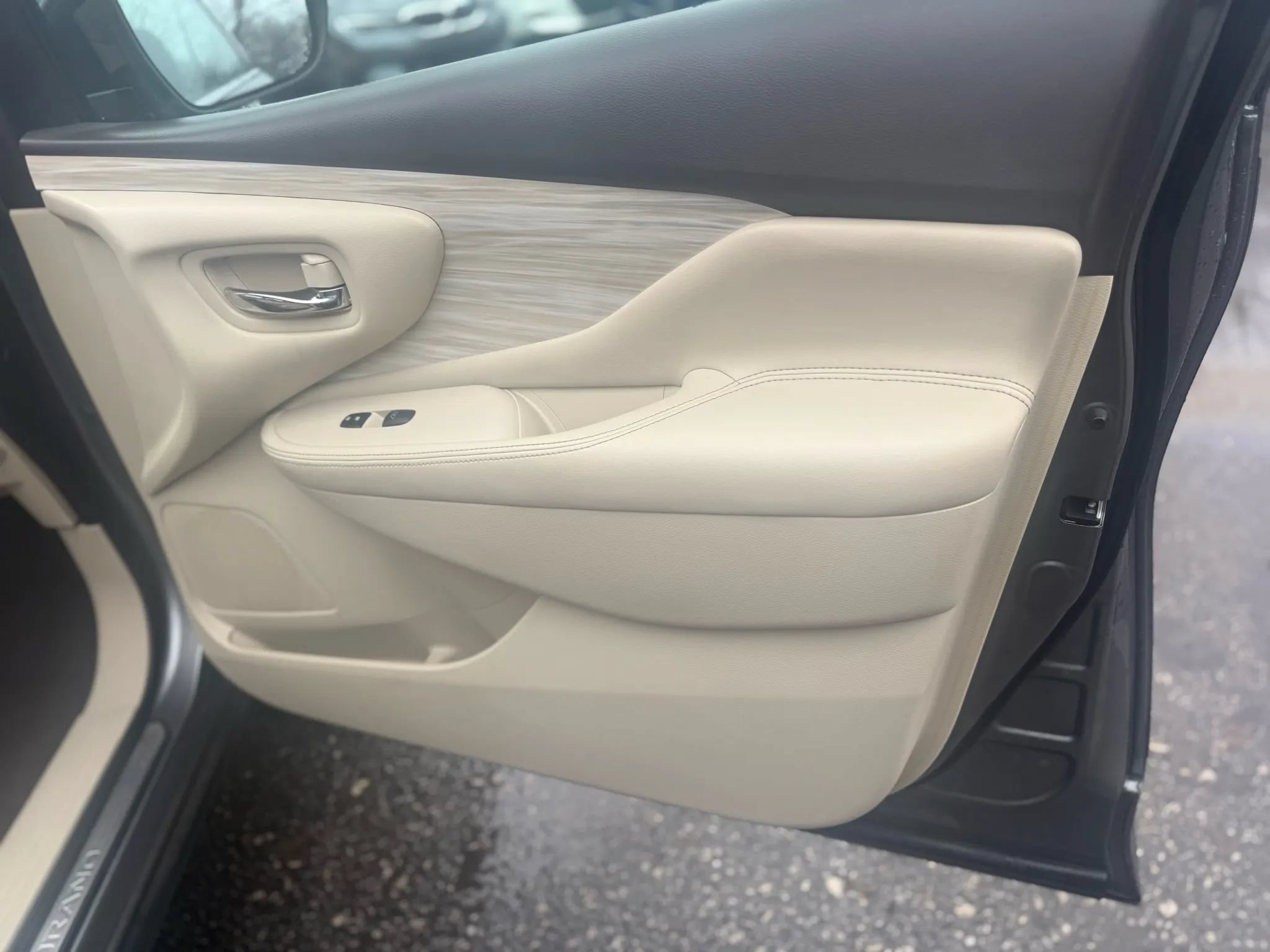 Used 2016 Nissan Murano S w/ Navigation Package AWD/4WD image 26