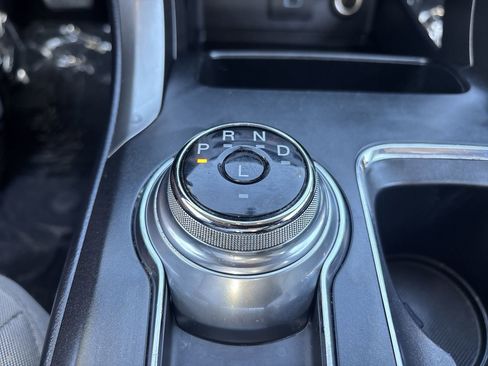 Used 2017 Ford Fusion S FWD image 23