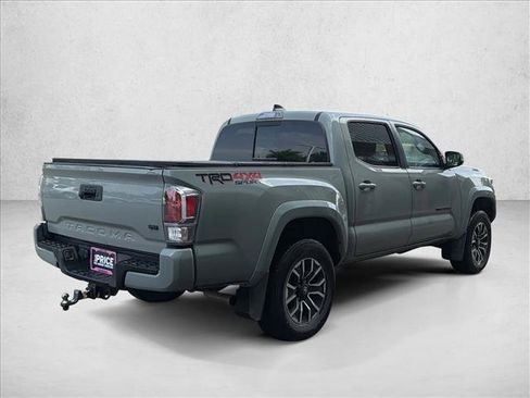 Used 2023 Toyota Tacoma TRD Sport AWD/4WD image 5