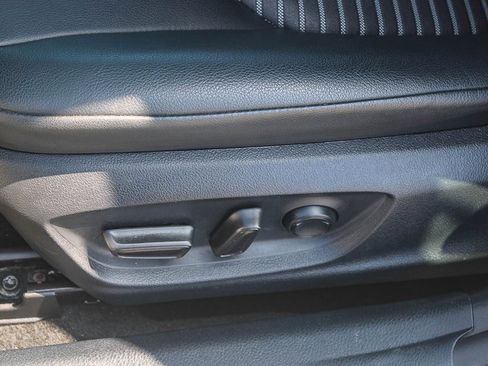 Certified 2023 Toyota Camry SE w/ Convenience Package image 22