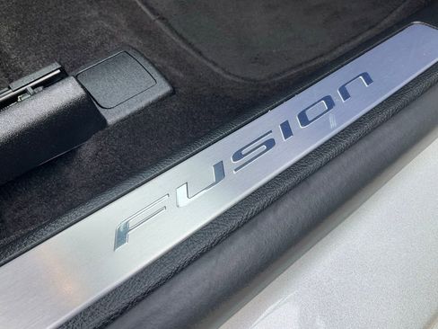 Used 2019 Ford Fusion Titanium image 39