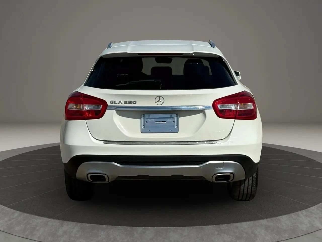 Used 2018 Mercedes-Benz GLA 250 w/ Premium Package image 8