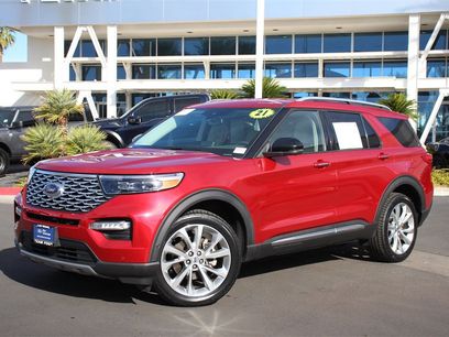 Certified 2021 Ford Explorer Platinum w/ Equipment Group 601A