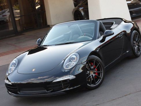 Used 2014 Porsche 911 Carrera S RWD image 1