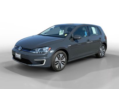 Certified 2019 Volkswagen e-Golf SE w/ Driver Assistance Package