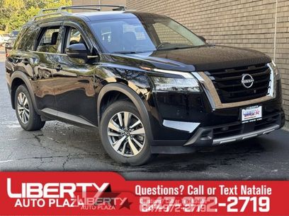 Used 2024 Nissan Pathfinder SL