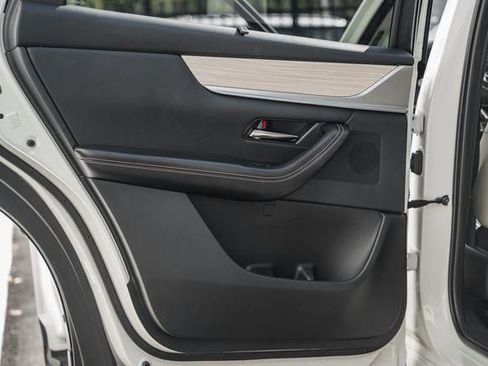 Used 2024 MAZDA CX-90 3.3 Turbo w/ Preferred Package image 36