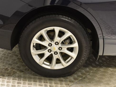 Used 2020 Chevrolet Equinox LT image 37