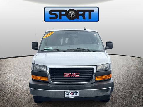 Used 2024 GMC Savana 2500 w/ Driver Convenience Package image 26