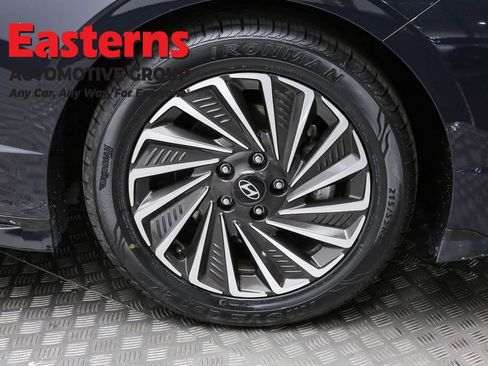 Used 2025 Hyundai Sonata SEL image 32