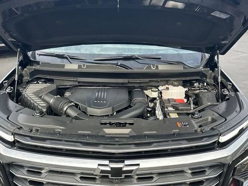 New 2025 Chevrolet Traverse LT w/ Enhanced Driving Package image 68