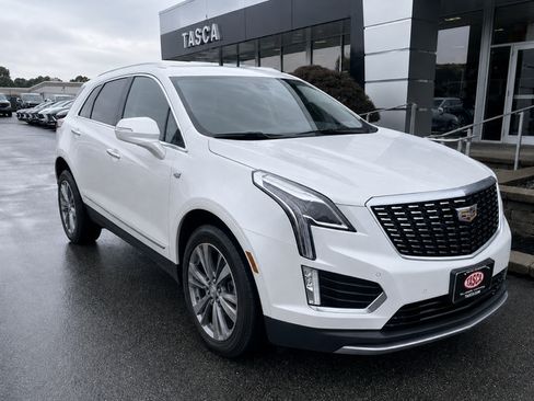 Used 2023 Cadillac XT5 Premium Luxury w/ LPO, Floor Liner Package AWD/4WD image 1