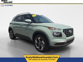 Used 2026 Hyundai Venue SEL FWD video 1