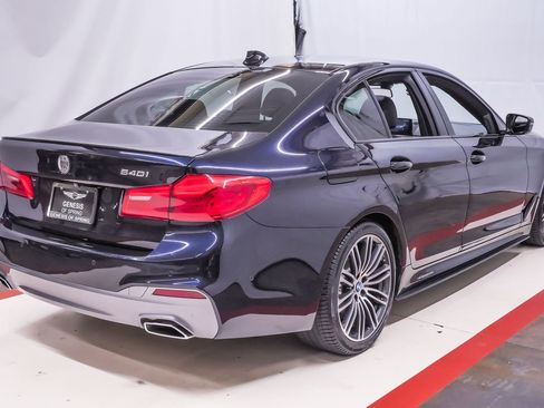 Used 2019 BMW 540i w/ M Sport Package image 6