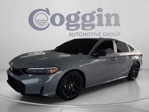 Used 2025 Honda Civic Sport image 1