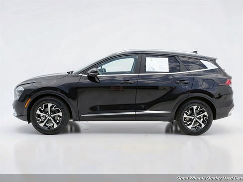 Used 2023 Kia Sportage EX AWD/4WD image 8