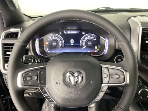 New 2026 RAM 1500 Big Horn AWD/4WD image 19