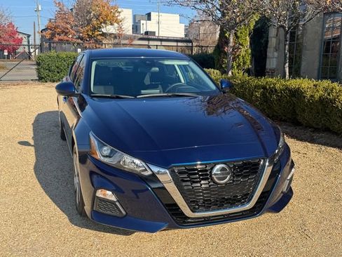 Used 2021 Nissan Altima 2.5 S image 17