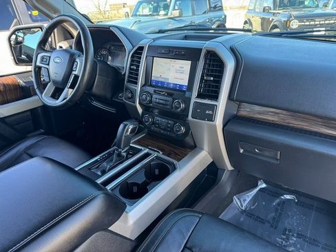 Certified 2019 Ford F150 Lariat image 20
