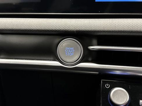 Used 2025 Hyundai Tucson SEL image 23