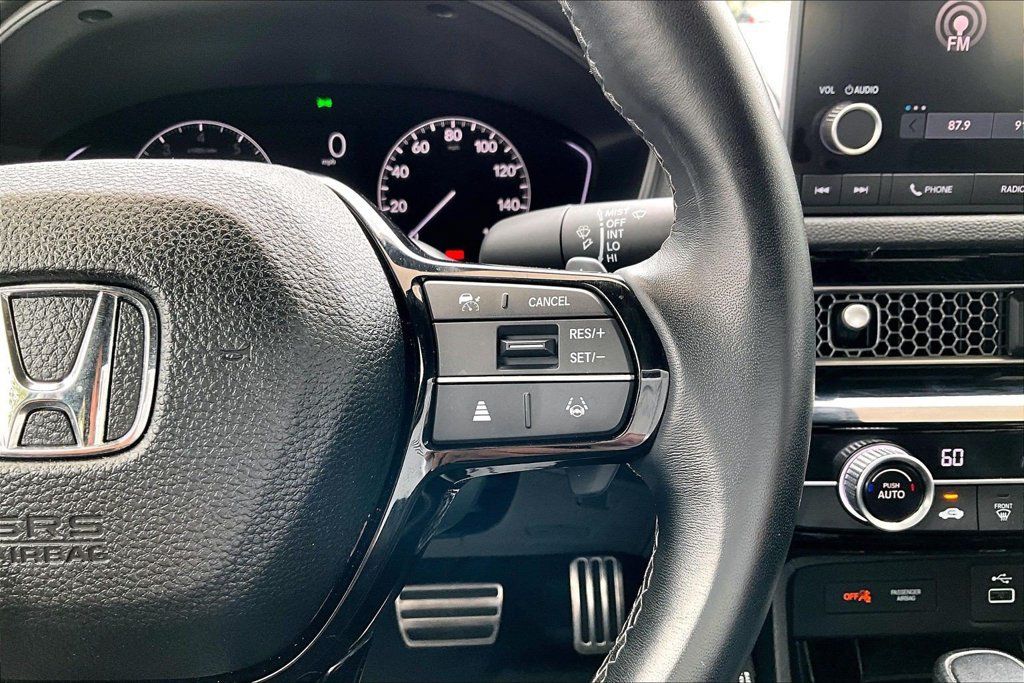 Used 2023 Honda Civic Sport image 21