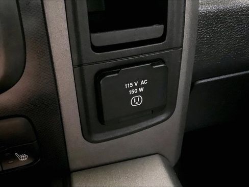 Used 2017 RAM 1500 Rebel w/ Luxury Group image 33