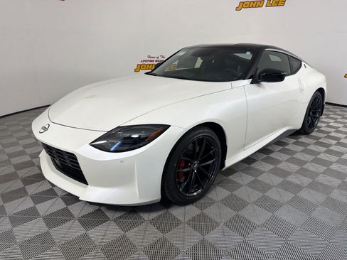 New 2026 Nissan Z Performance w/ Floor Mat Package RWD image 1
