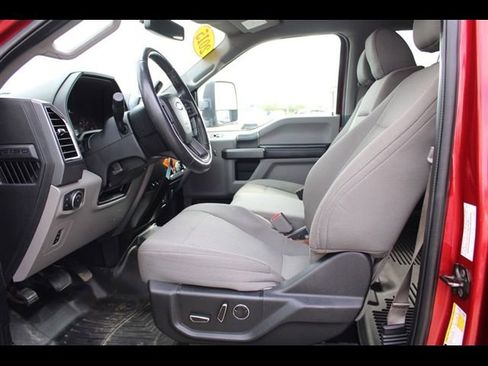 Used 2015 Ford F150 XLT w/ Equipment Group 302A Luxury AWD/4WD image 16
