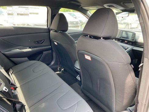 New 2026 Hyundai Elantra Sport FWD image 31
