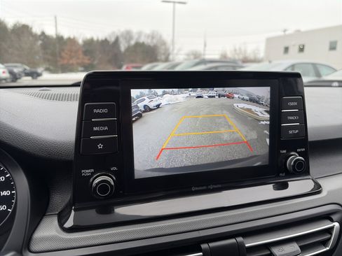 Used 2021 Kia Seltos LX image 28