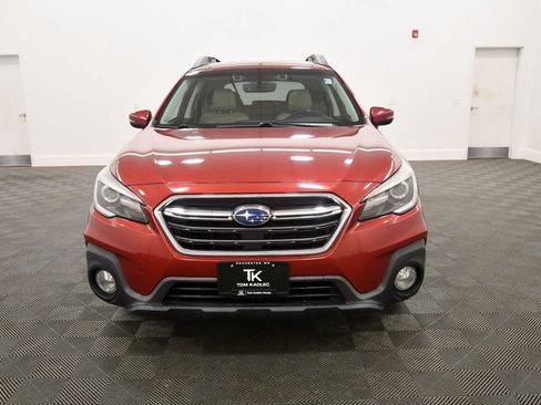 Used 2019 Subaru Outback 2.5i Limited AWD/4WD image 11