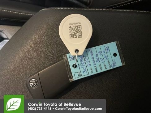 Used 2024 Volkswagen Jetta SE image 23