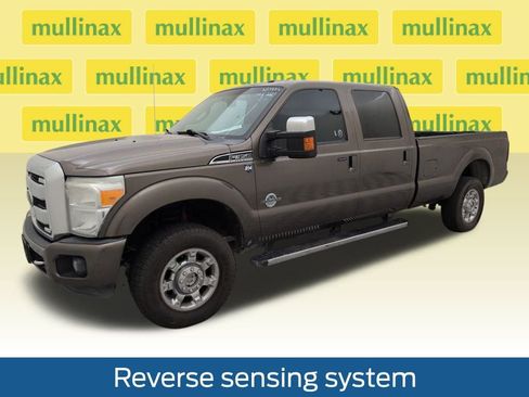 Used 2016 Ford F350 XLT w/ XLT Premium Package image 11