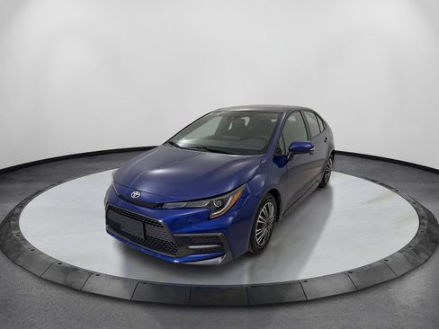 Used 2022 Toyota Corolla SE FWD image 1