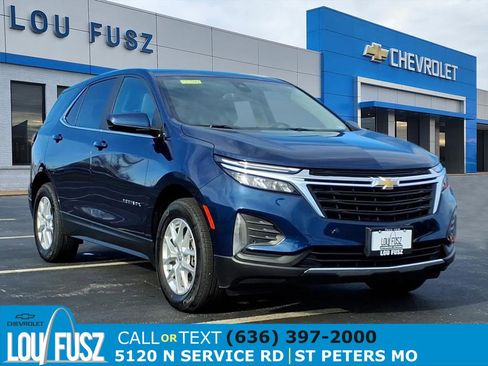 Used 2022 Chevrolet Equinox LT image 1