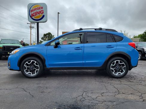 Used 2016 Subaru Crosstrek 2.0i Limited AWD/4WD image 8