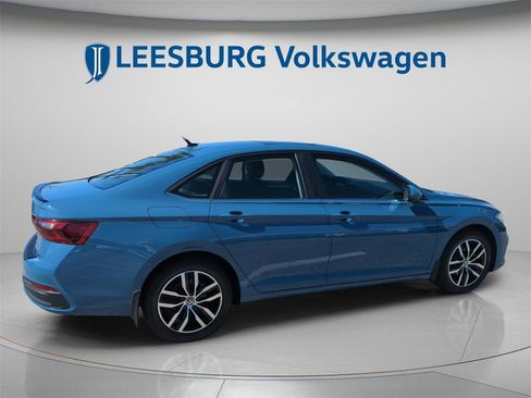 New 2026 Volkswagen Jetta SE image 5