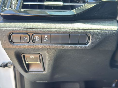 Used 2023 Acura MDX FWD image 12