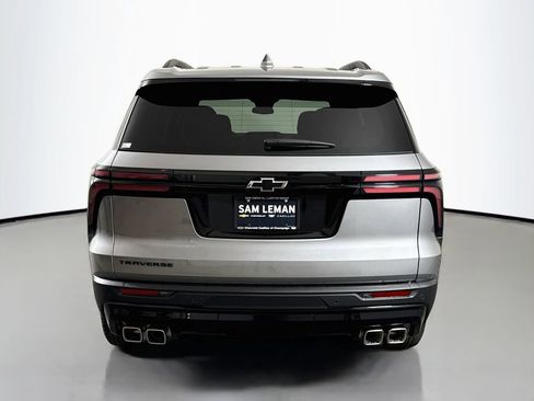 New 2026 Chevrolet Traverse LT w/ Midnight/Sport Edition FWD image 6