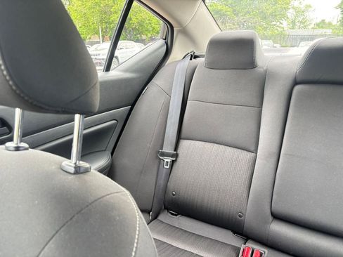 Used 2025 Nissan Altima 2.5 SV FWD image 39