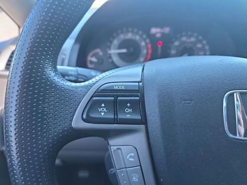 Used 2016 Honda Odyssey SE image 19