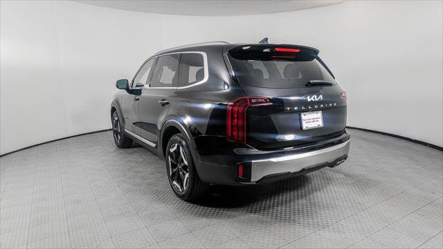 Used 2025 Kia Telluride S FWD image 6