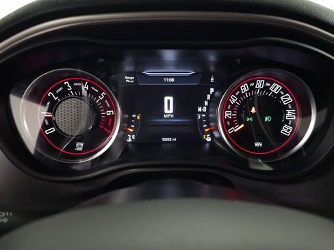 Used 2022 Dodge Challenger GT image 19