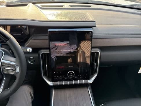 New 2026 GMC Acadia Denali w/ Super Cruise Package image 21