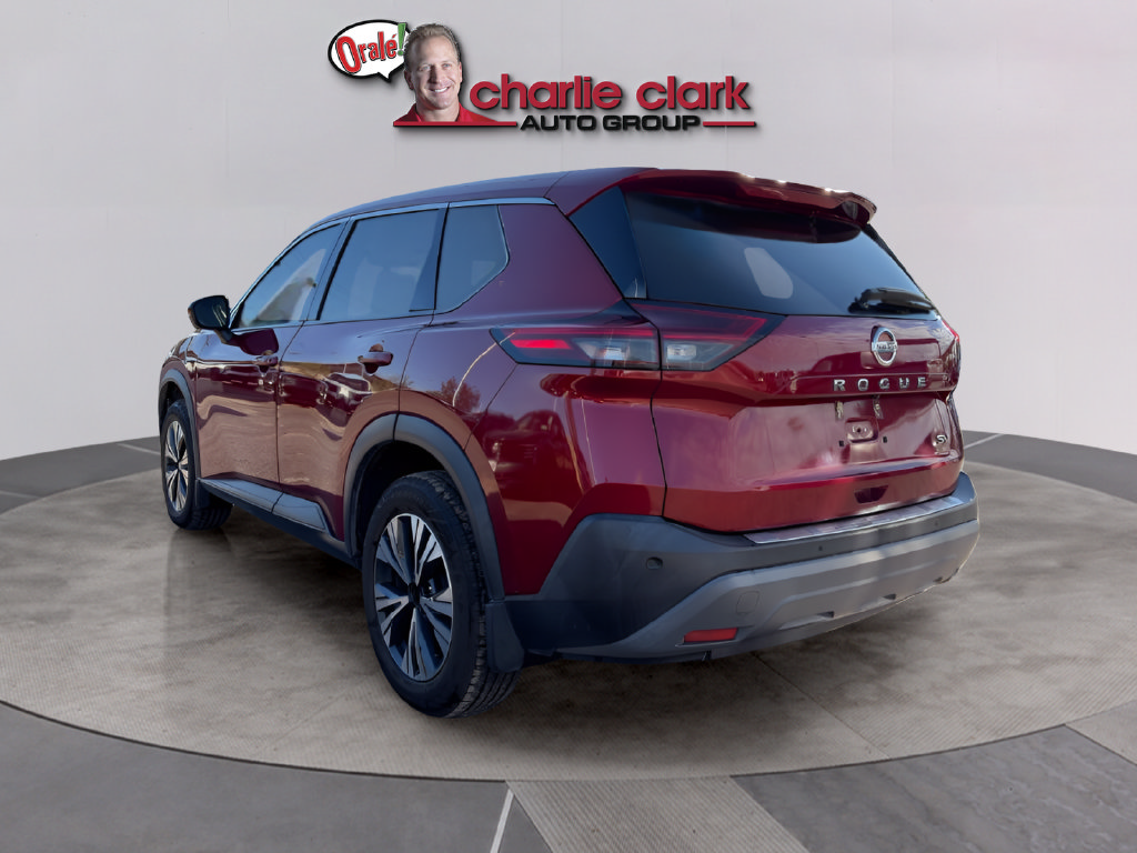 Used 2021 Nissan Rogue SV FWD image 3