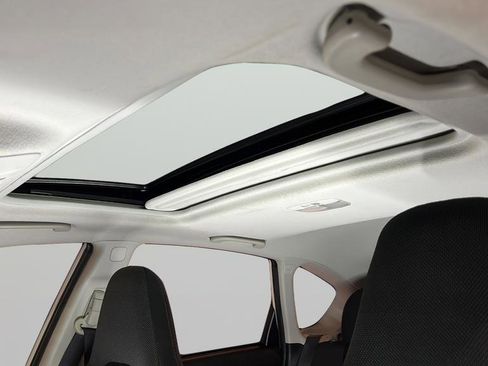 Used 2013 Subaru Impreza WRX Premium image 30