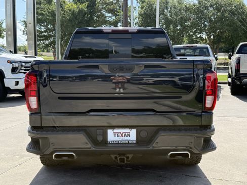 Used 2023 GMC Sierra 1500 Elevation w/ Elevation Premium Package AWD/4WD image 6