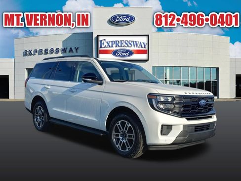New 2025 Ford Expedition Active AWD/4WD image 4